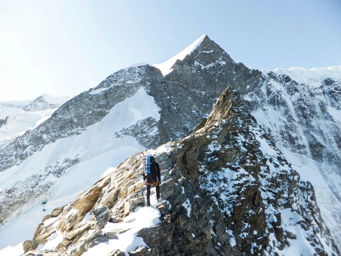 Hikers on the trail up to the summit